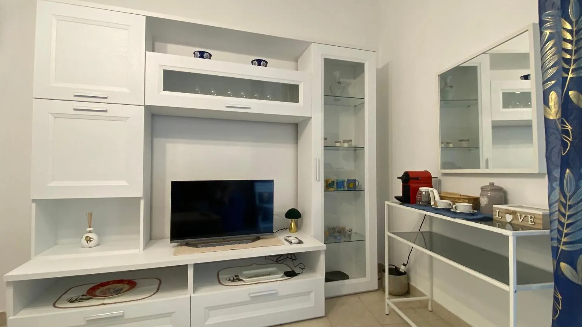 Casa Angie Apartment Sanremo 0*,  Italy